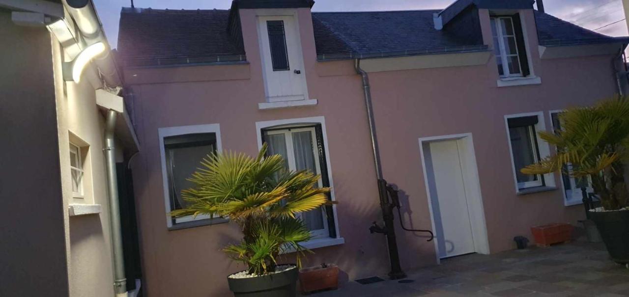 Maison Avec Garage 24 Heures Du Mans Voitures Et Toute Manifestation Ле-Ман Экстерьер фото